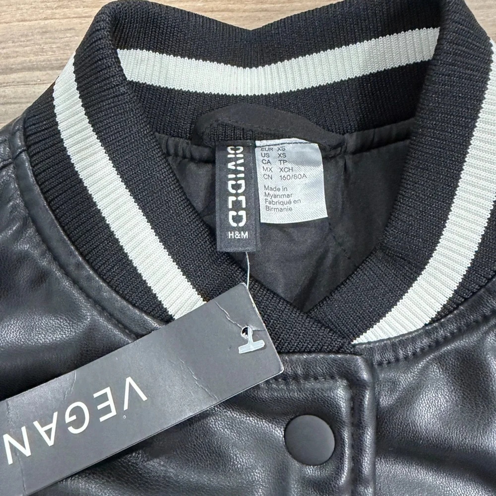 H&M Black Varsity Men's Vest
